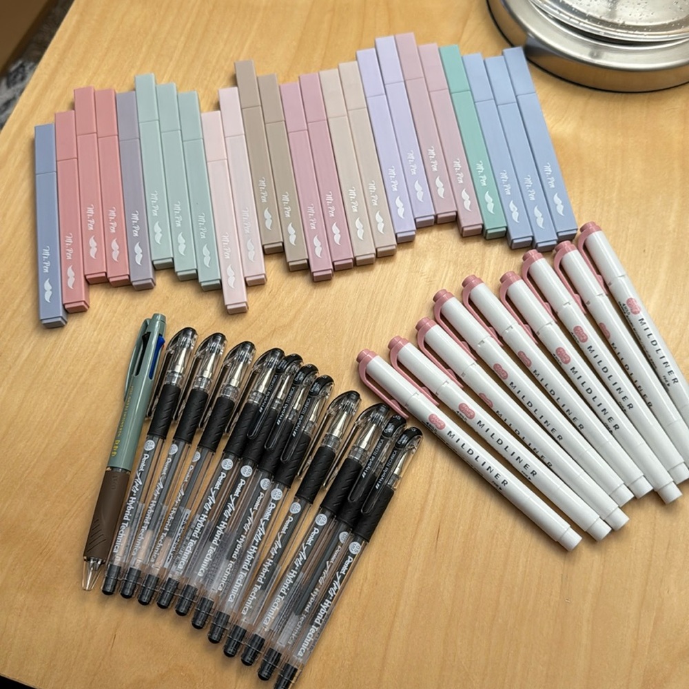 Huge Zebra Mildliner, Mr. Pen, and Pentel Pen/Highlighter Lot
